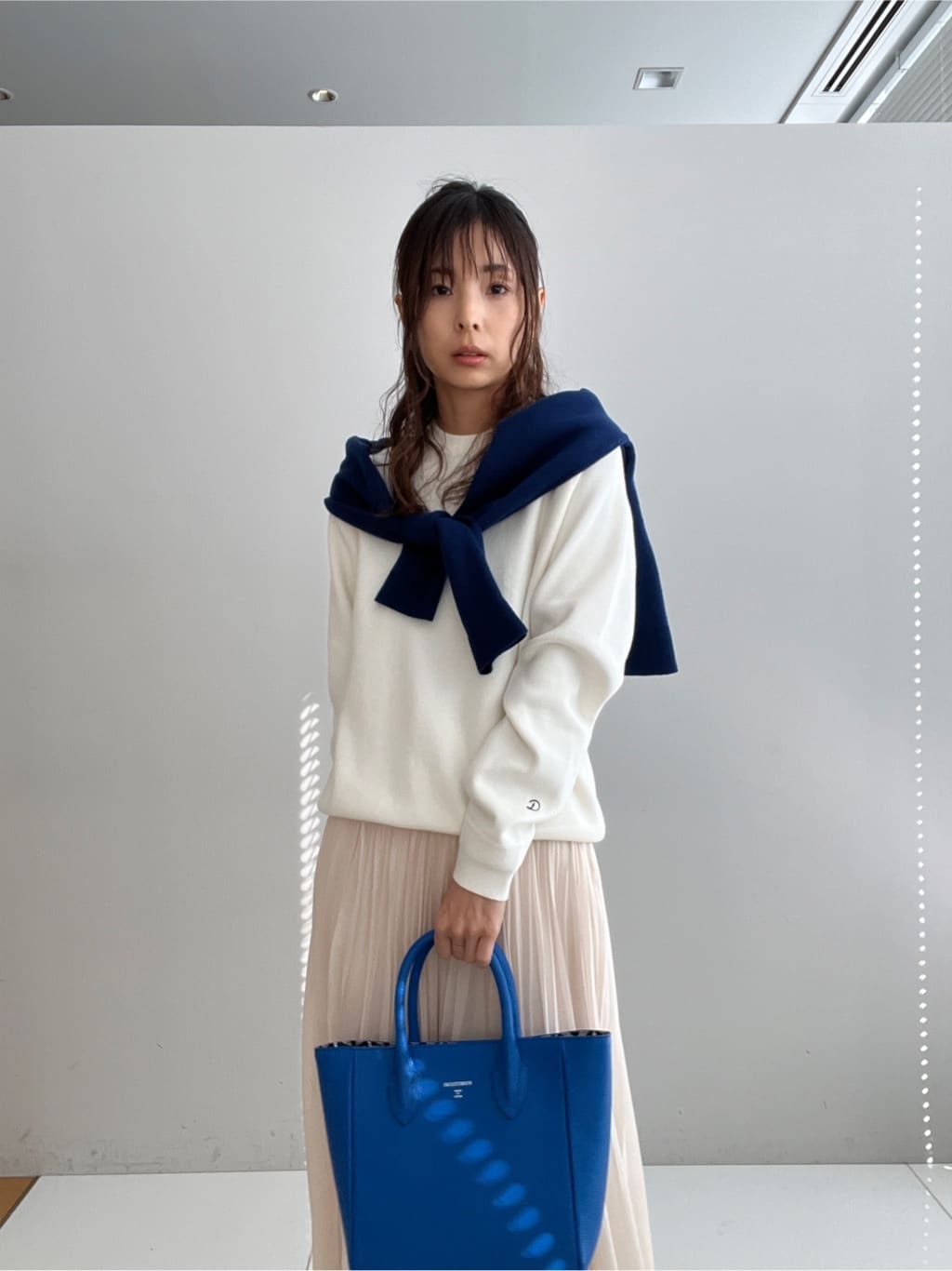 misaさんの「DRESSTERIOR｜◆ウォッシャブルコットンカシミヤプルオーバーニット」を使ったコーディネート