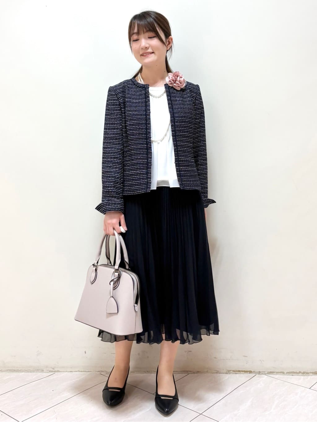 mikiさんの「Reflect｜【SS-4Lサイズ】ピンタック&times;スカラレースブラウス」を使ったコーディネート