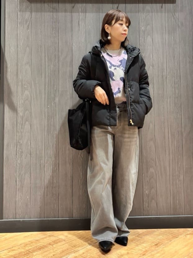 meiさんの「SHOO･LA･RUE｜【撥水/洗える】ショートフーディーダウン」を使ったコーディネート