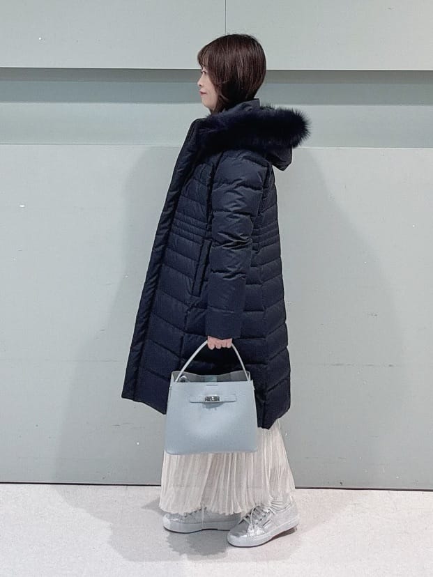 makiさんの「UNTITLED｜【はっ水機能/フード取り外し可/防寒】ロングダウンコート」を使ったコーディネート