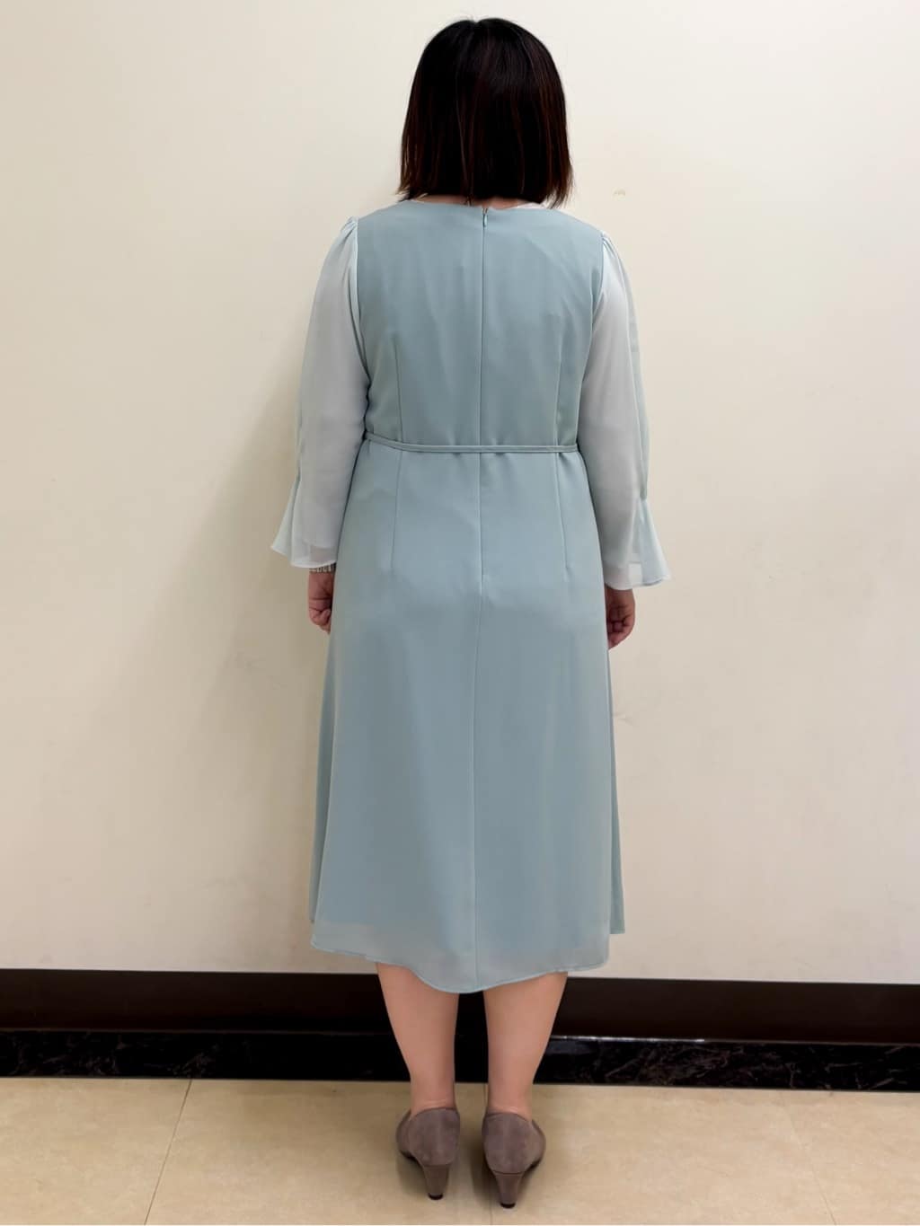 ミヨさんの「Reflect｜【SS-4Lサイズ／付属リボン】スリーブデザインジョーゼットワンピース」を使ったコーディネート