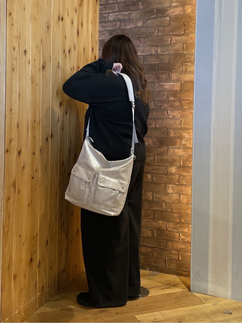 Risaさんの「SHOO･LA･RUE｜ダブルポケットワンショルダーバッグ」を使ったコーディネート
