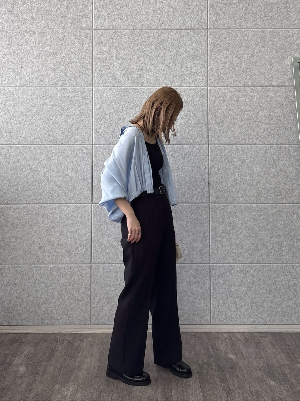 kotakiさんの「INDIVI｜バルーンシアーブラウス【接触冷感】」を使ったコーディネート