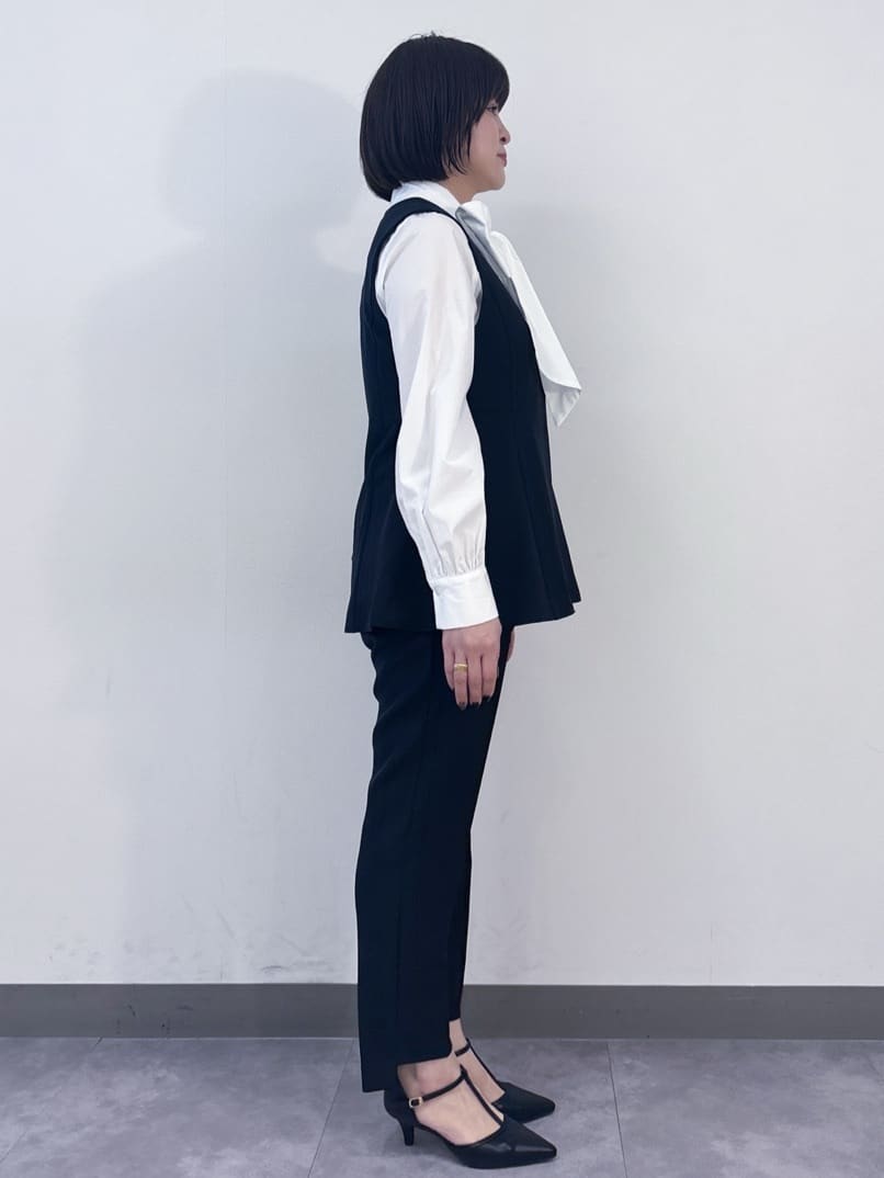 misaさんの「OPAQUE.CLIP｜ペプラムジレ／セットアップ対応可【洗濯機OK】」を使ったコーディネート