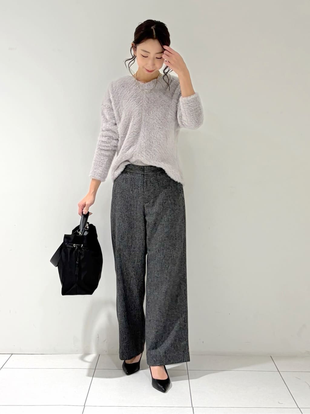 shioriさんの「INDIVI｜【名品コート／日本製】ウール100％チェスターコート」を使ったコーディネート
