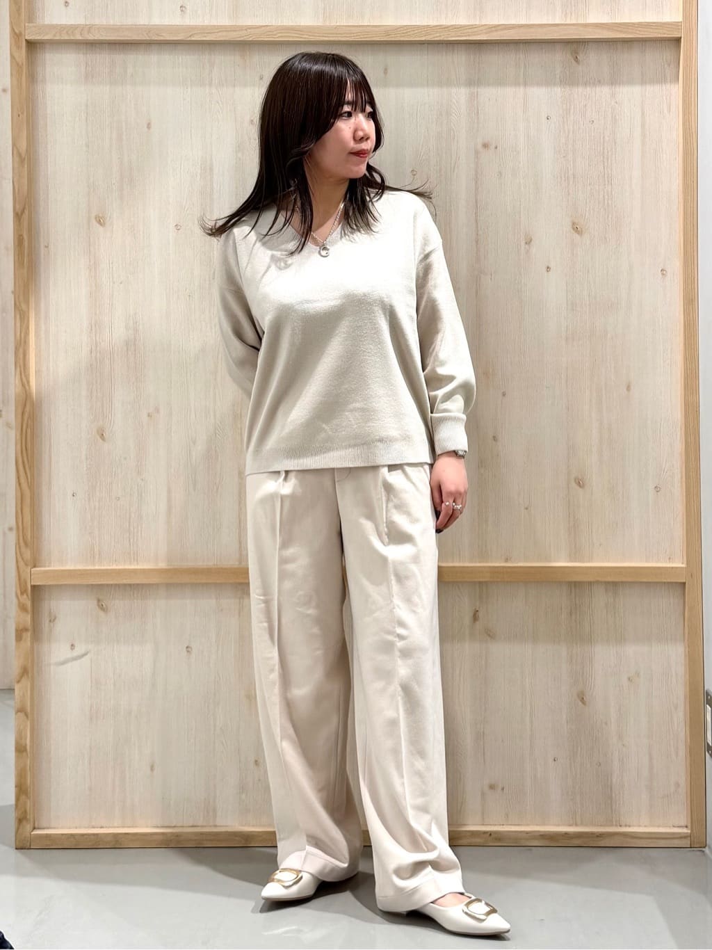 nanaさんの「THE SHOP TK｜【通勤にもデイリーにも】CAVIAN 金ボタンダブルブレストジャケット」を使ったコーディネート