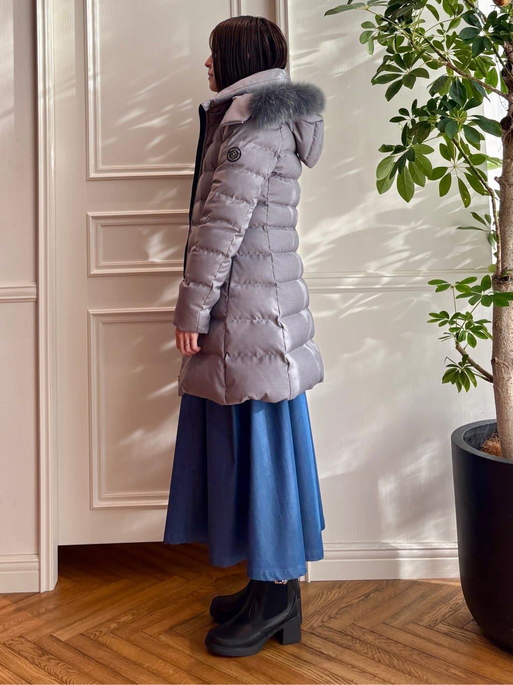 nakaoさんの「DRESSTERIOR｜【接触冷感/吸水速乾】クールタッチ デニムライク タックスカート」を使ったコーディネート