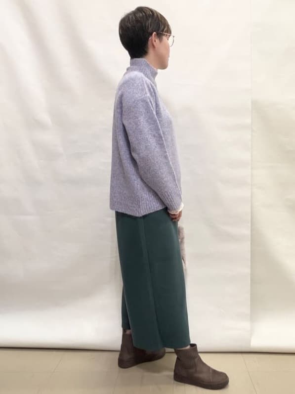 なっちゃんさんの「SHOO･LA･RUE｜【洗濯機可】美脚見え あったか圧縮ニット ガウチョパンツ」を使ったコーディネート