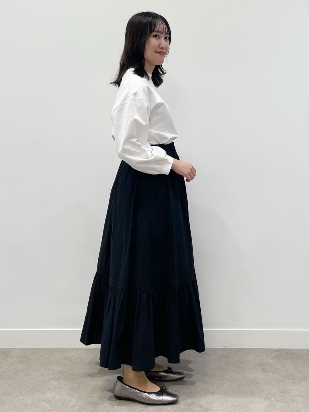 yukariさんの「Dessin｜【360度可愛い・洗える】バックヘンリーカットソー」を使ったコーディネート