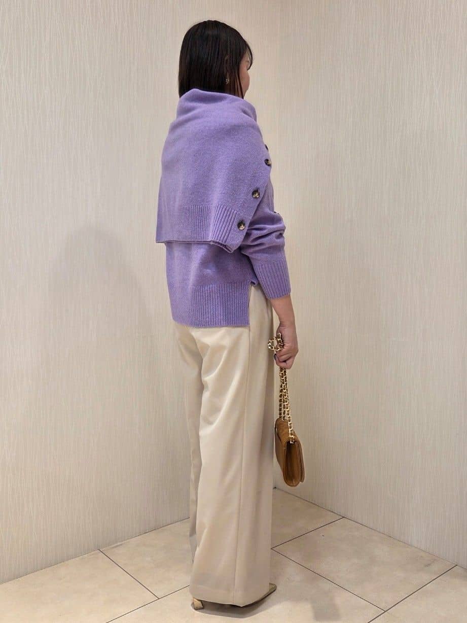 naokoさんの「UNTITLED｜【重ね着もおすすめ/洗える】ウールカシミヤ クルーネックニット」を使ったコーディネート