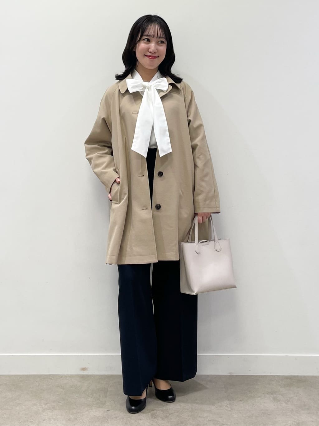 yukariさんの「Dessin｜【花粉ガード/撥水加工/洗える】ステンカラースプリングコート」を使ったコーディネート