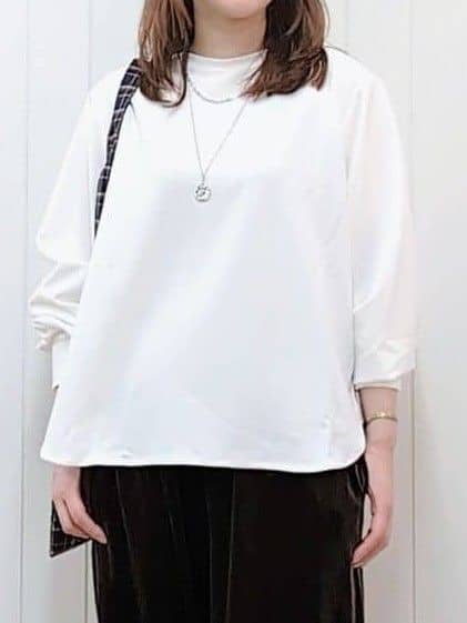 itoさんの「Dessin｜【ウエストゴム/洗える】ベロアイージーパンツ」を使ったコーディネート