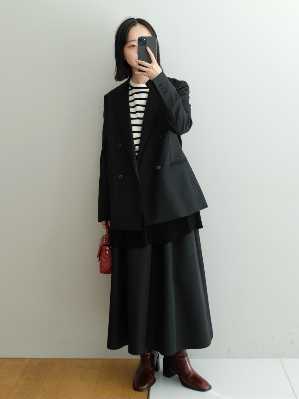 Kishimotoさんの「DRESSTERIOR｜◆ショートブーツ」を使ったコーディネート