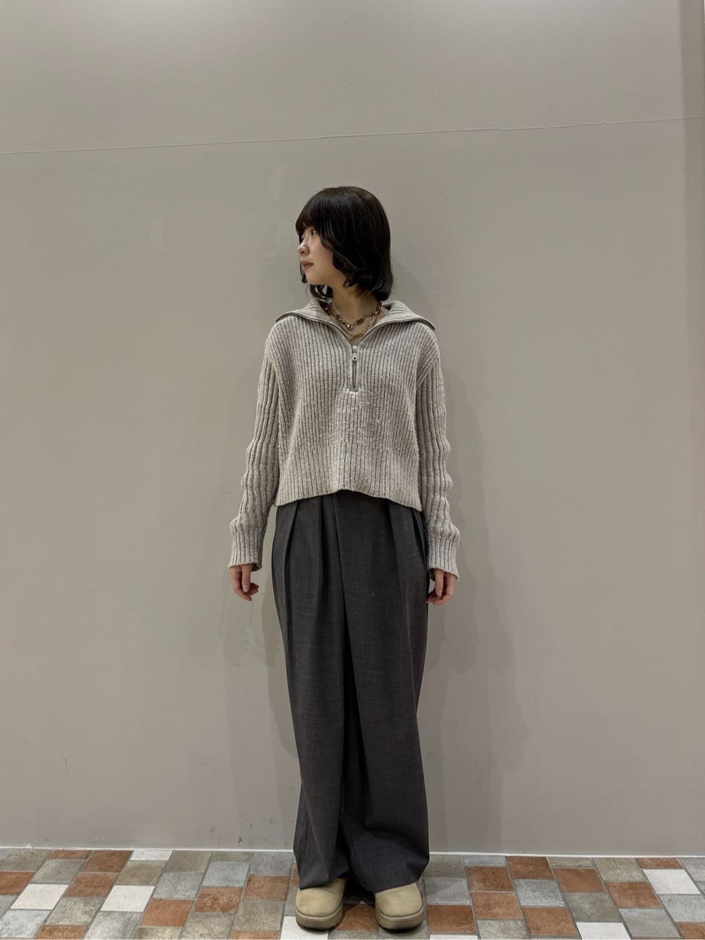 みゆさんの「INDIVI｜センタータックメランジワイドパンツ」を使ったコーディネート