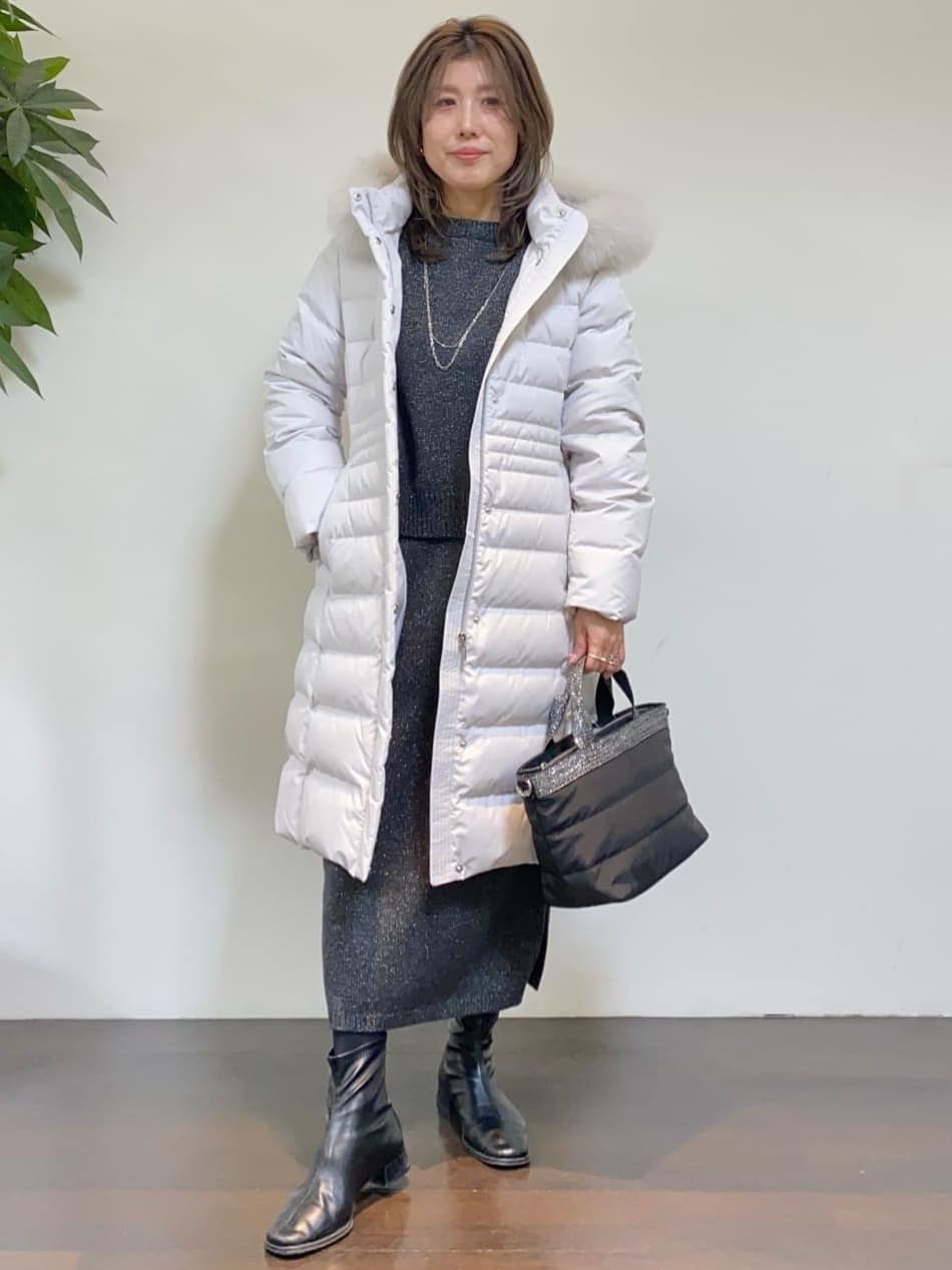 tomoさんの「UNTITLED｜【セットアップ可/ゆったり】ウール混ラメニット」を使ったコーディネート