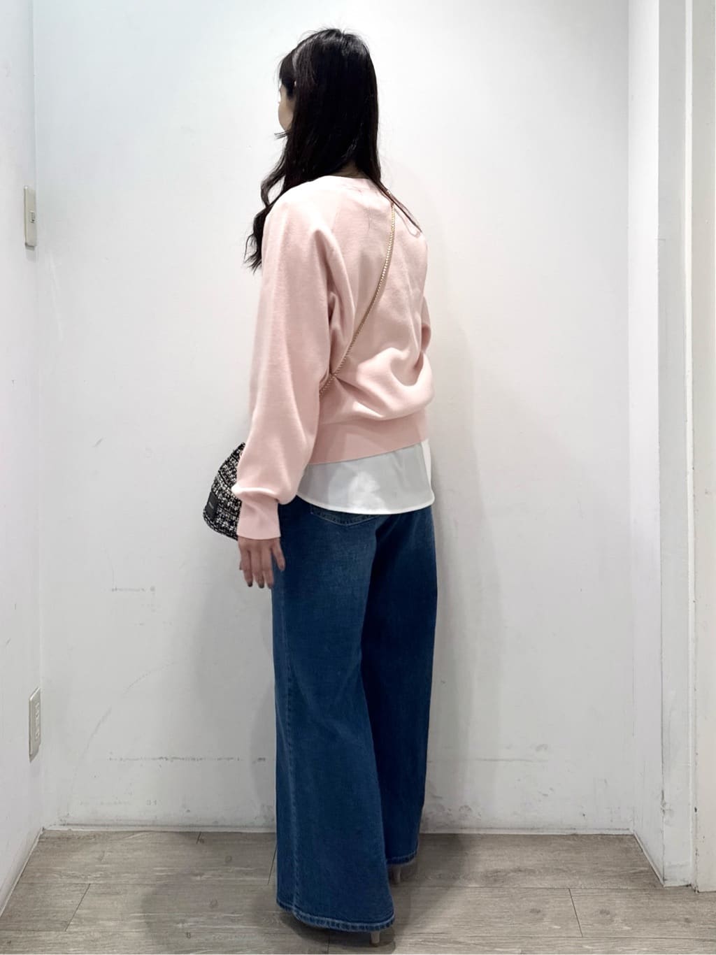 yuicciさんの「OPAQUE.CLIP｜スウェットライクニット【洗濯機OK】」を使ったコーディネート