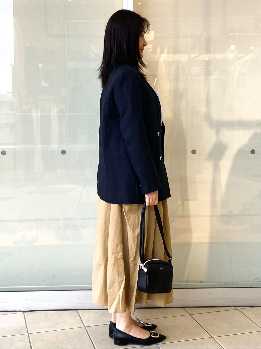 Jeanさんの「OPAQUE.CLIP｜金ボタンダブルブレストテーラードジャケット／セットアップ対応【洗える】」を使ったコーディネート
