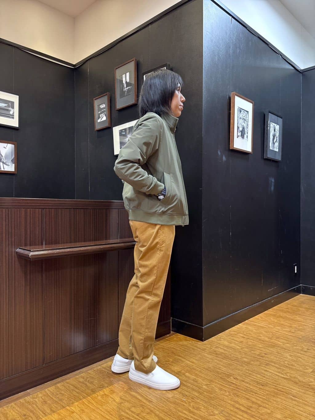 moritaさんの「TAKEO KIKUCHI｜スタンドカラー ショート リブ ブルゾン」を使ったコーディネート
