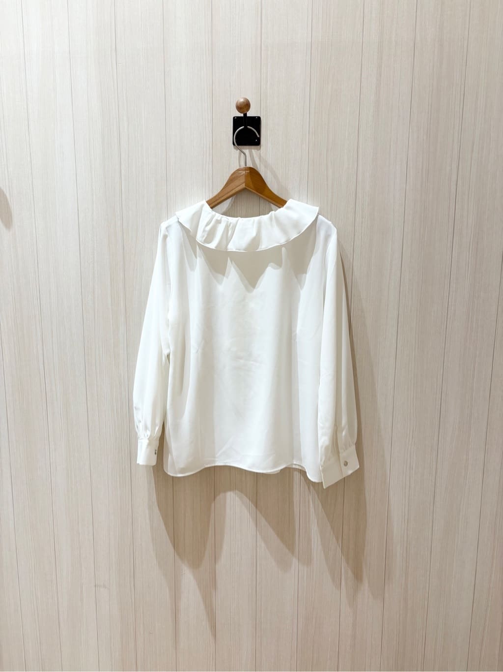 みきさんの「SHOO･LA･RUE｜【2WAY】上品きれい 金具ベルトトートバッグ」を使ったコーディネート