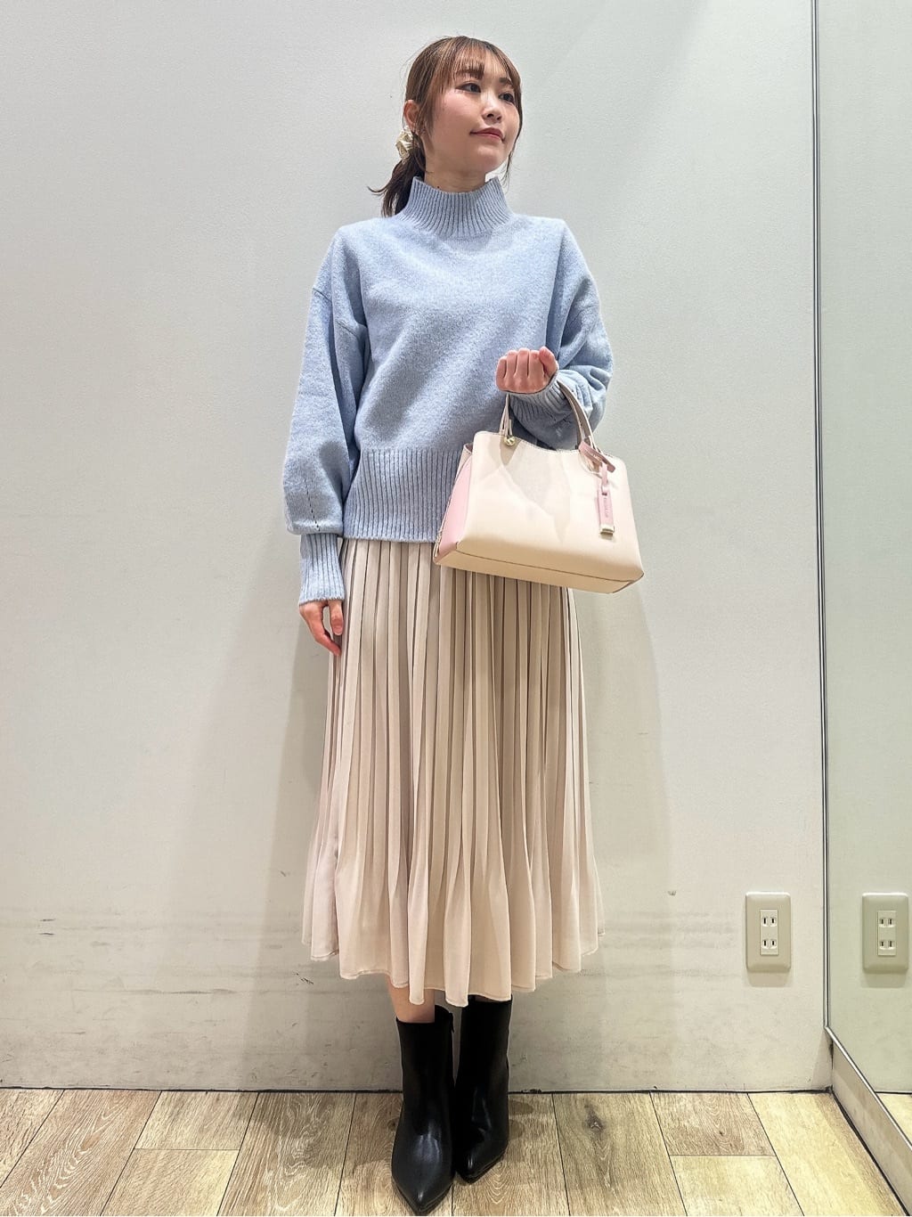 MOMOさんの「index｜KAWADAダウンショートコート【撥水／洗濯機OK／静電気防止裏地】《XS～LL》」を使ったコーディネート