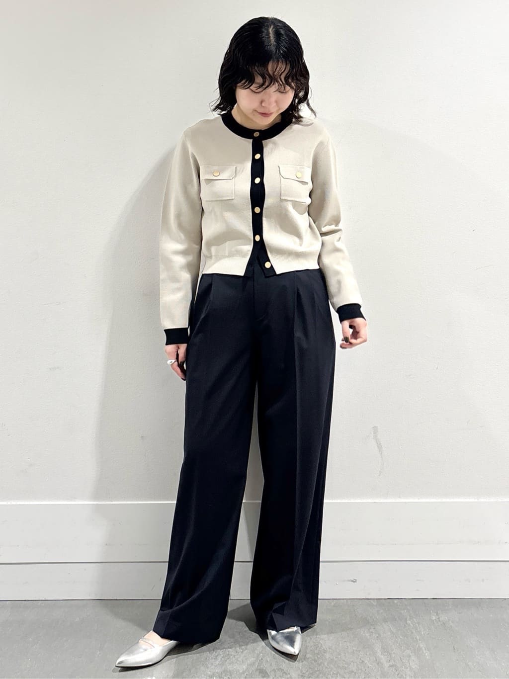 モエカさんの「UNTITLED｜【洗える/ジャケット風】ミラノリブカーディガン」を使ったコーディネート