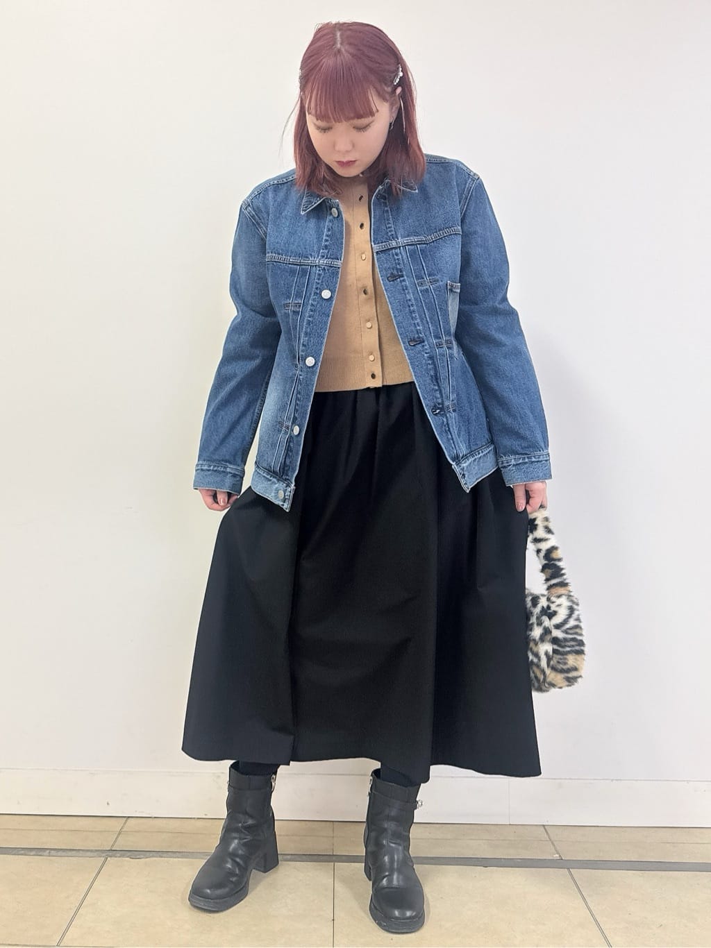 なかもとあきさんの「DRESSTERIOR｜◆ファーストモデル ユーズドデニムGジャン」を使ったコーディネート