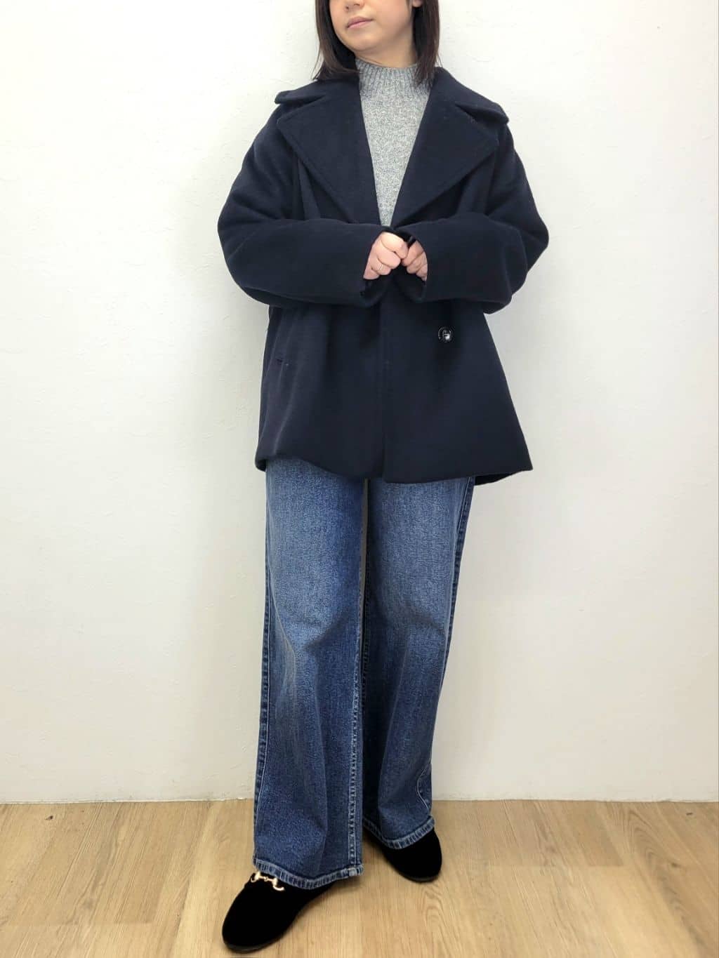 LISAさんの「OPAQUE.CLIP｜カシミヤブレンドウールミドルピーコート」を使ったコーディネート