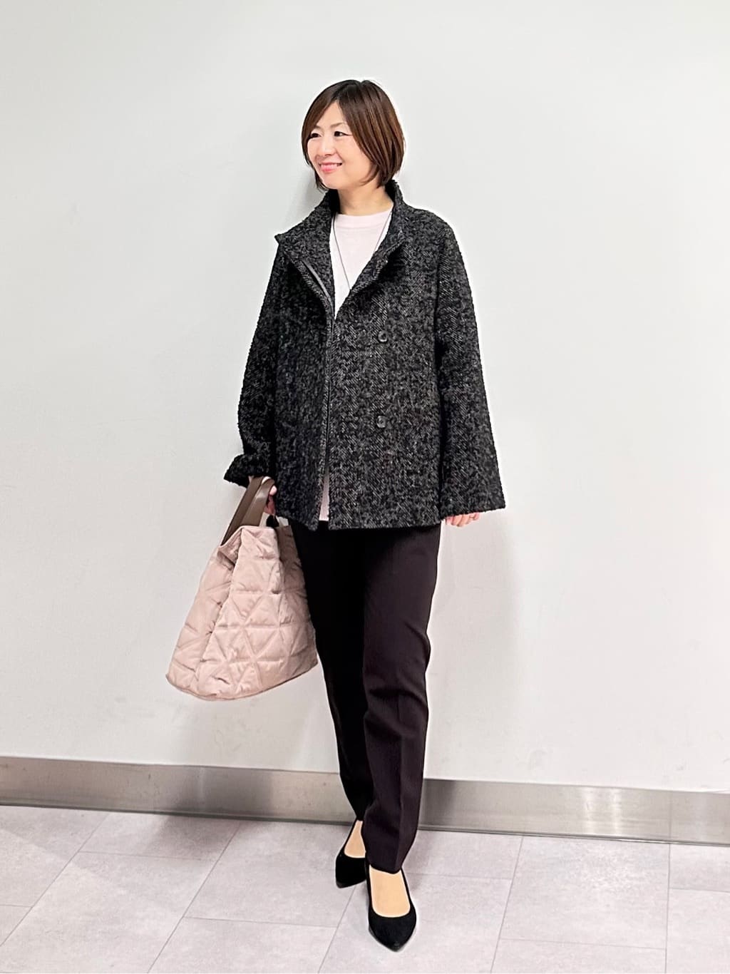 みなこさんの「UNTITLED｜【重ね着もおすすめ/洗える】ウールカシミヤ クルーネックニット」を使ったコーディネート