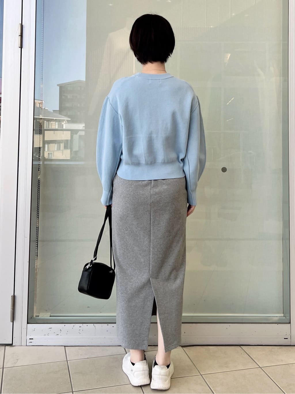 yo-koさんの「OPAQUE.CLIP｜スウェットライクショートニット【洗濯機OK】」を使ったコーディネート