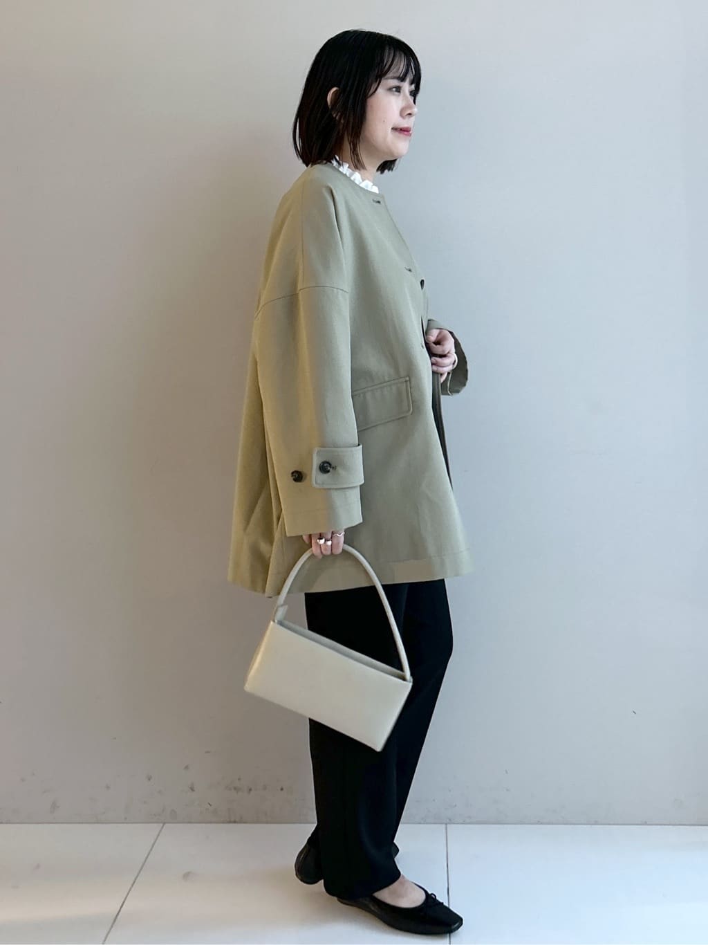 Hirokaさんの「Dessin｜【花粉ガード/撥水加工/洗える】クルーネックスプリングコート」を使ったコーディネート