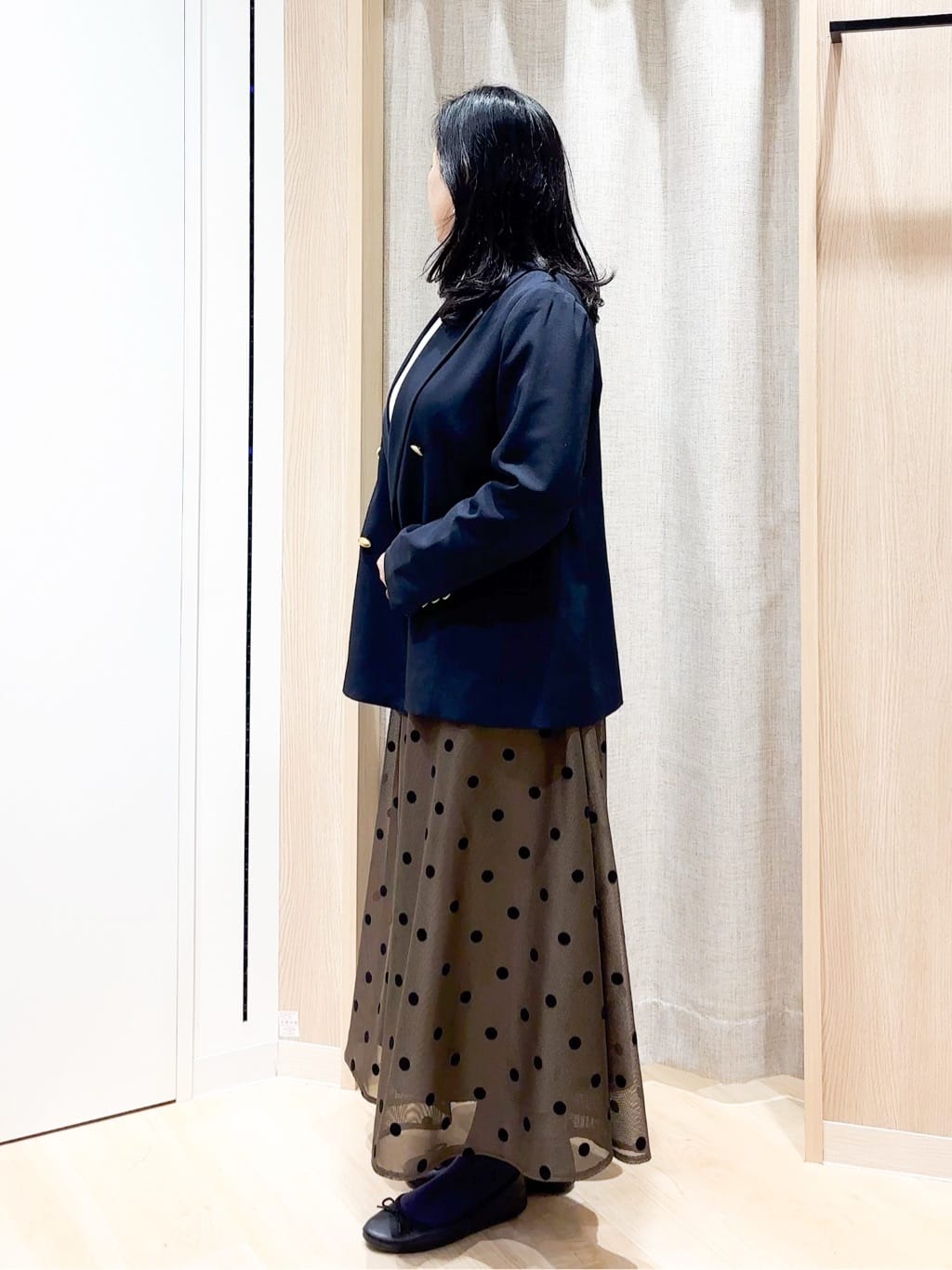 kokoさんの「grove｜【マシンウォッシュ/防シワ】ダブルテーラードジャケット【着回しカセット】」を使ったコーディネート