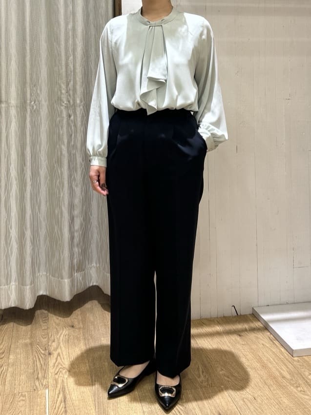 ga_riさんの「THE SHOP TK｜【通勤・きちんと見えに】ダブルクロス ペプラムジレ/セットアップ可」を使ったコーディネート