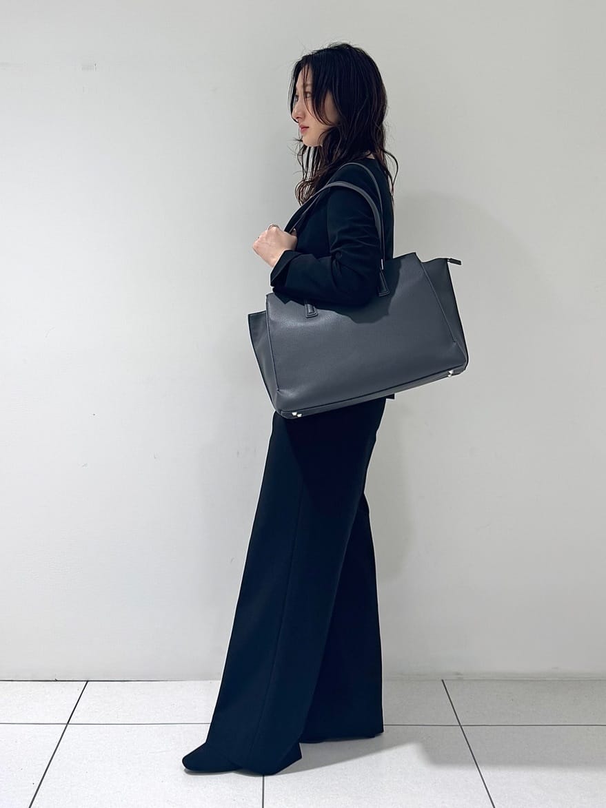 そんさんの「INDIVI｜【通勤スーツ／洗える】ストレッチカラーレスジャケット」を使ったコーディネート