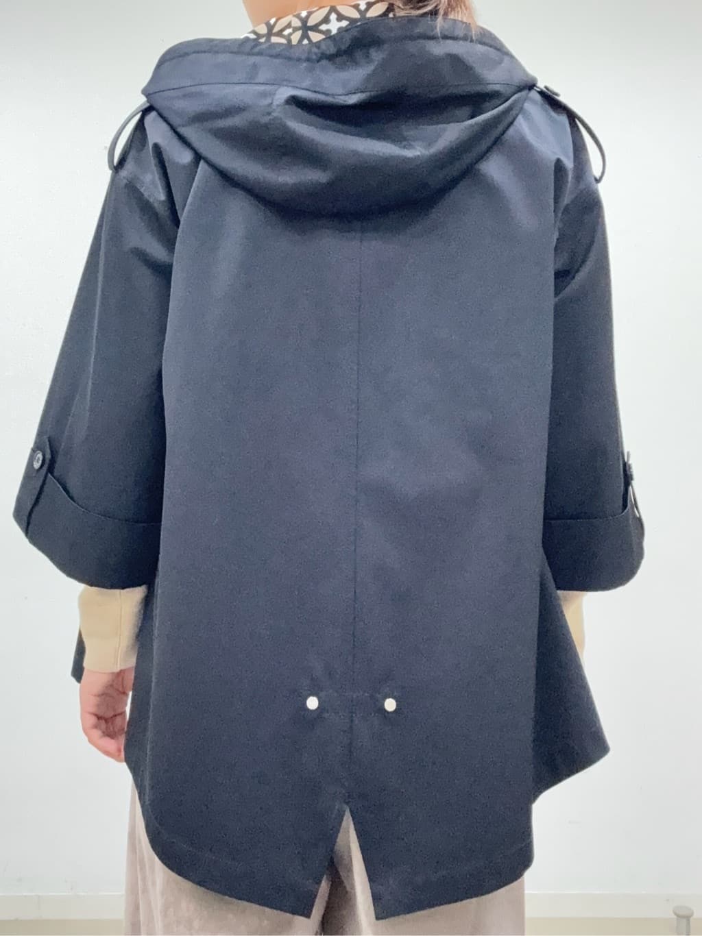 BUNさんの「DRESSTERIOR｜ソフト別珍イージーパンツ」を使ったコーディネート