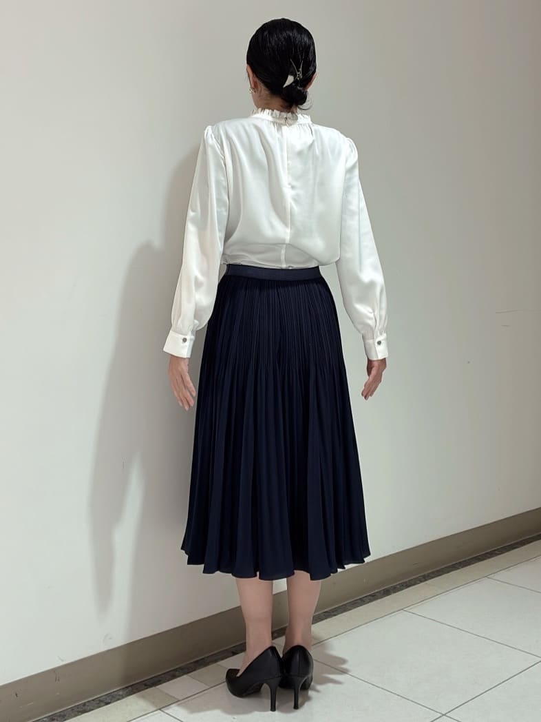 環さんの「UNTITLED｜【仕事着/スーツ】ファンシーツイード ジャケット」を使ったコーディネート