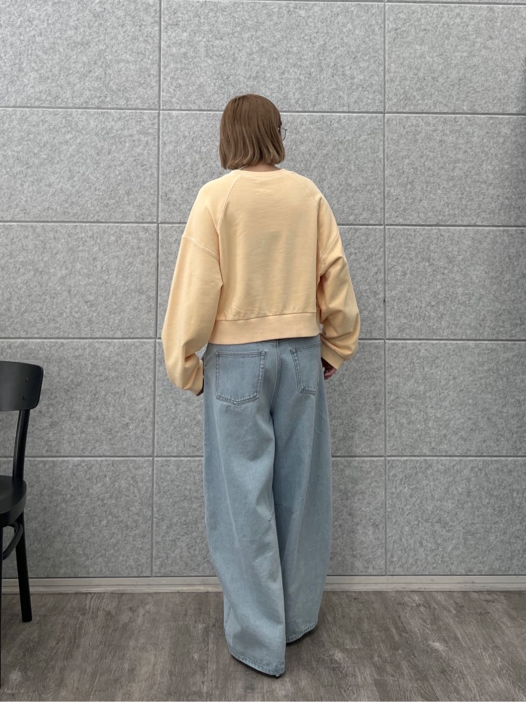 Harukaさんの「INDIVI｜ワイドスリーブカラースウェット」を使ったコーディネート