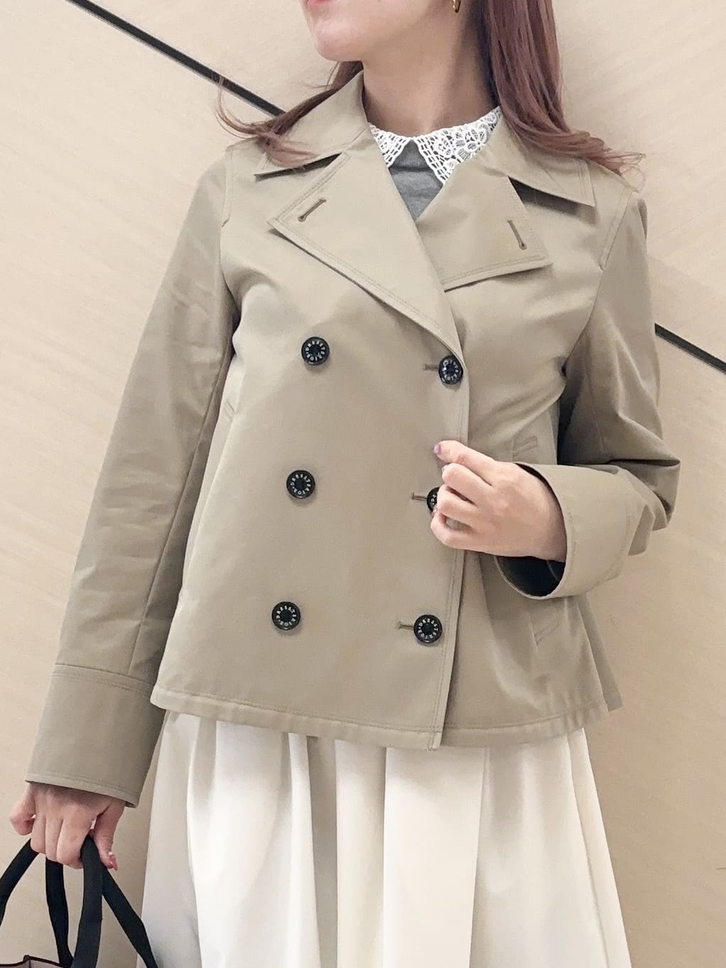 Rinaさんの「DRESSTERIOR｜【ウォッシャブル/撥水素材】Aラインショートトレンチジャケット」を使ったコーディネート