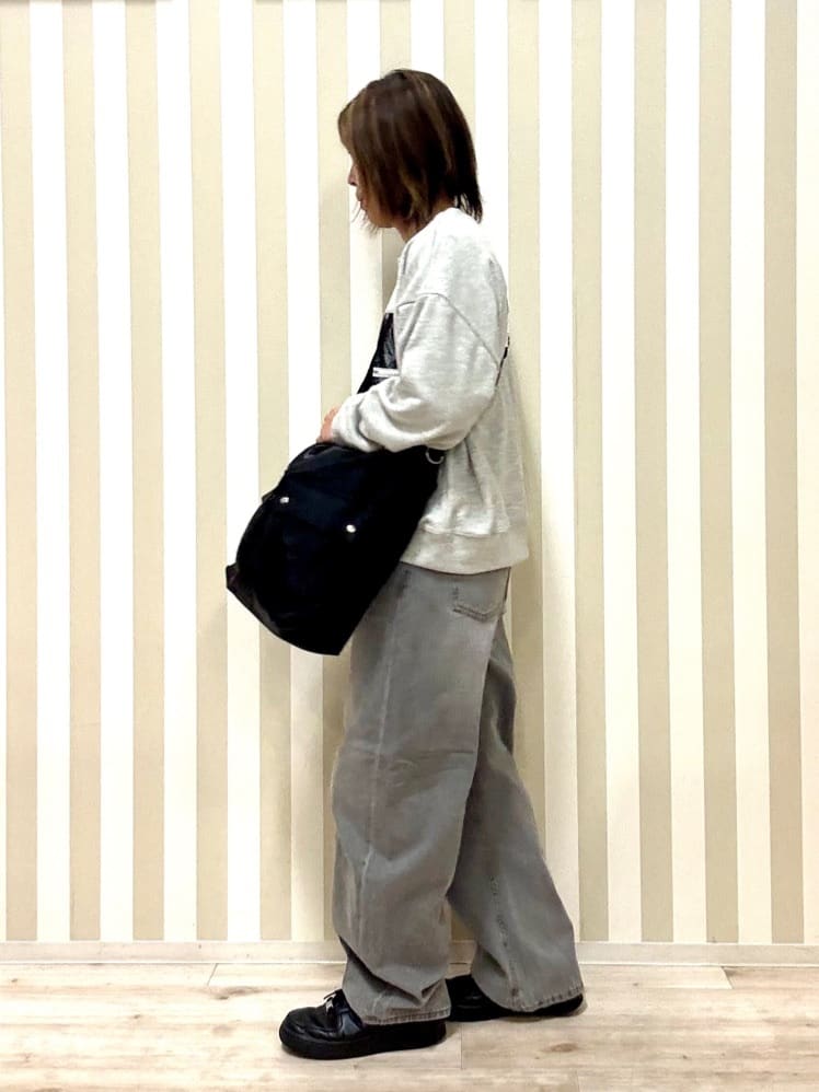 pieceさんの「SHOO･LA･RUE｜ダブルポケットワンショルダーバッグ」を使ったコーディネート