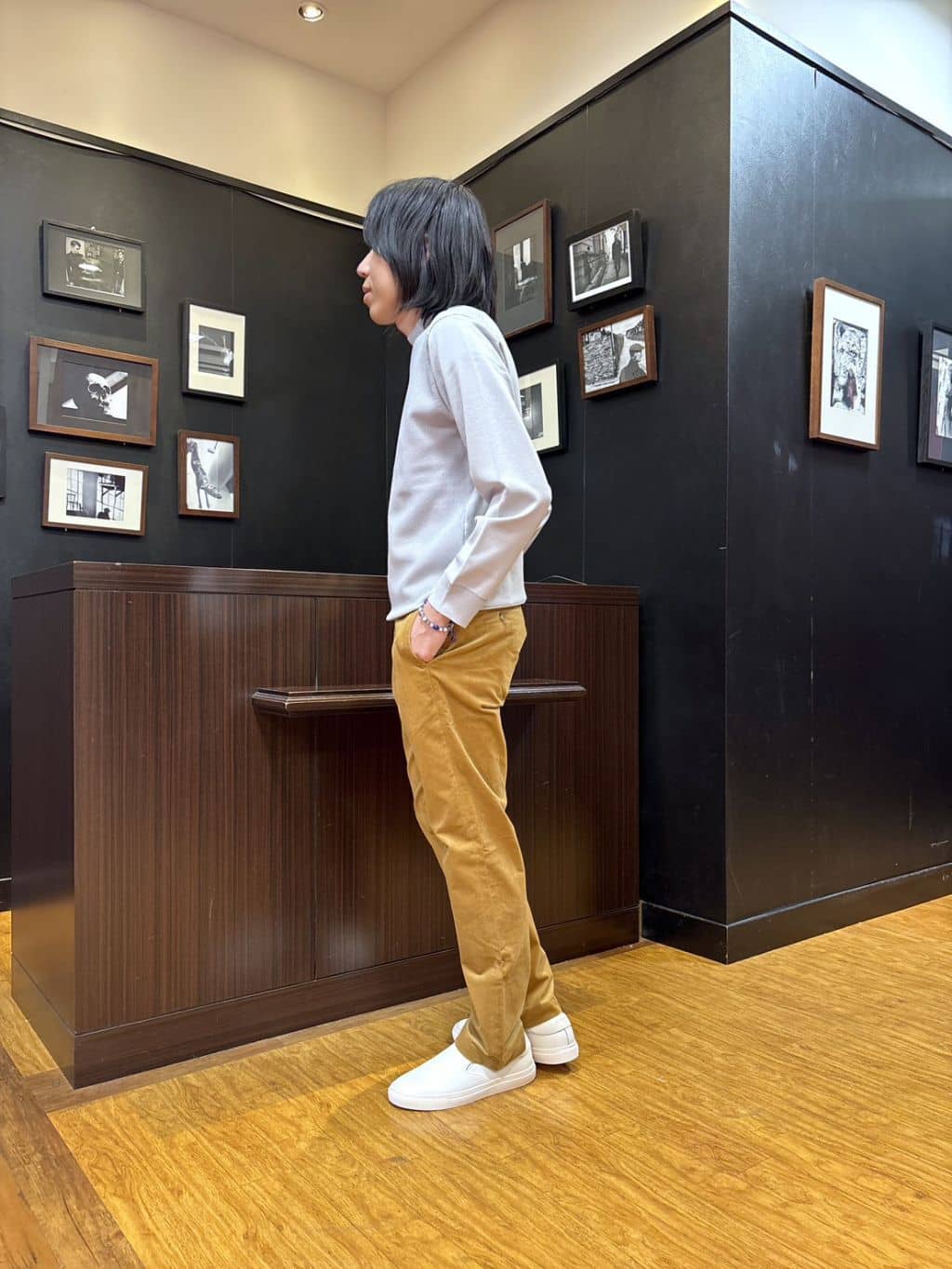 moritaさんの「TAKEO KIKUCHI｜スタンドカラー ショート リブ ブルゾン」を使ったコーディネート