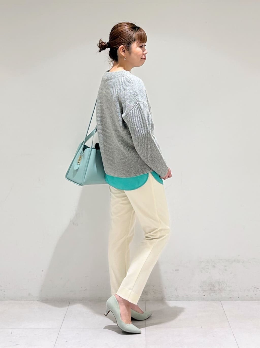 tsuyuさんの「INDIVI｜【コットン】シャツ切り替えカットソー」を使ったコーディネート