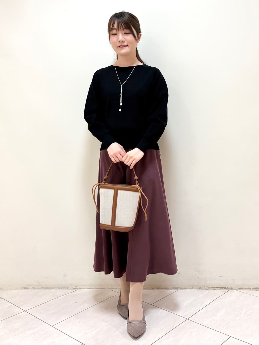 mikiさんの「Reflect｜【選べる6色／長く着られる◎】ボートネックニット」を使ったコーディネート