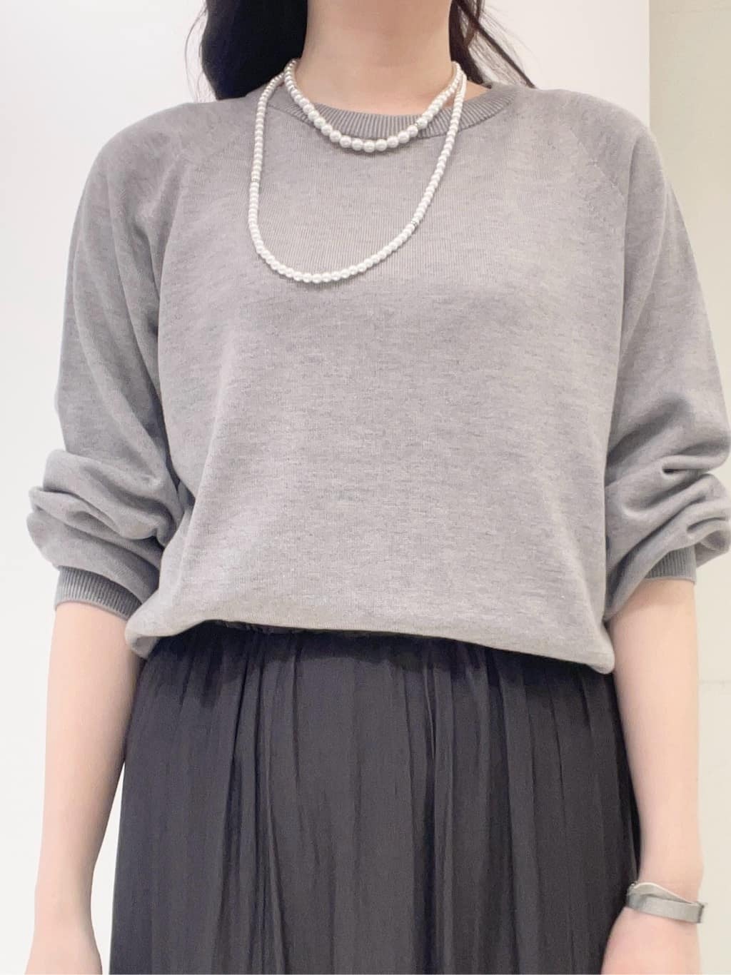 moeさんの「UNTITLED｜【8色展開／コンパクト丈】レーヨン混 コクーンニット」を使ったコーディネート