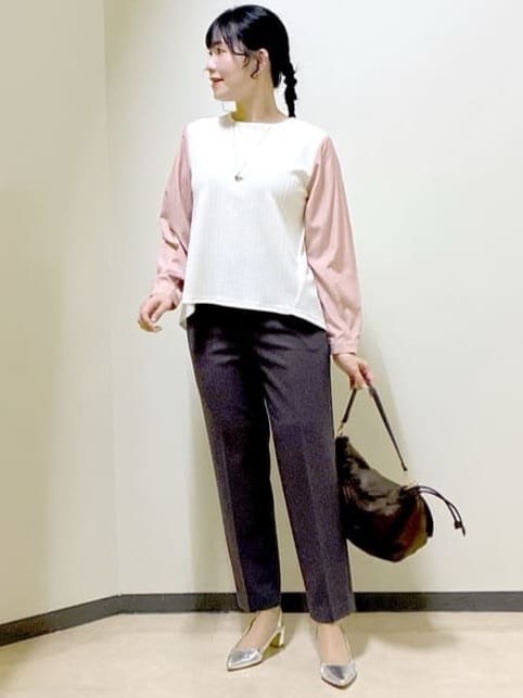 beni_gingerさんの「Reflect｜【チェーン長さ調節可】リーフパーツ&times;淡水パールネックレス」を使ったコーディネート