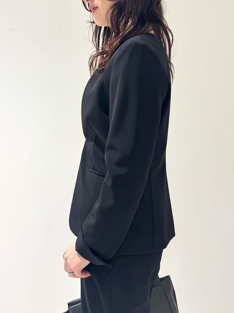 そんさんの「INDIVI｜【通勤スーツ／洗える】ストレッチカラーレスジャケット」を使ったコーディネート