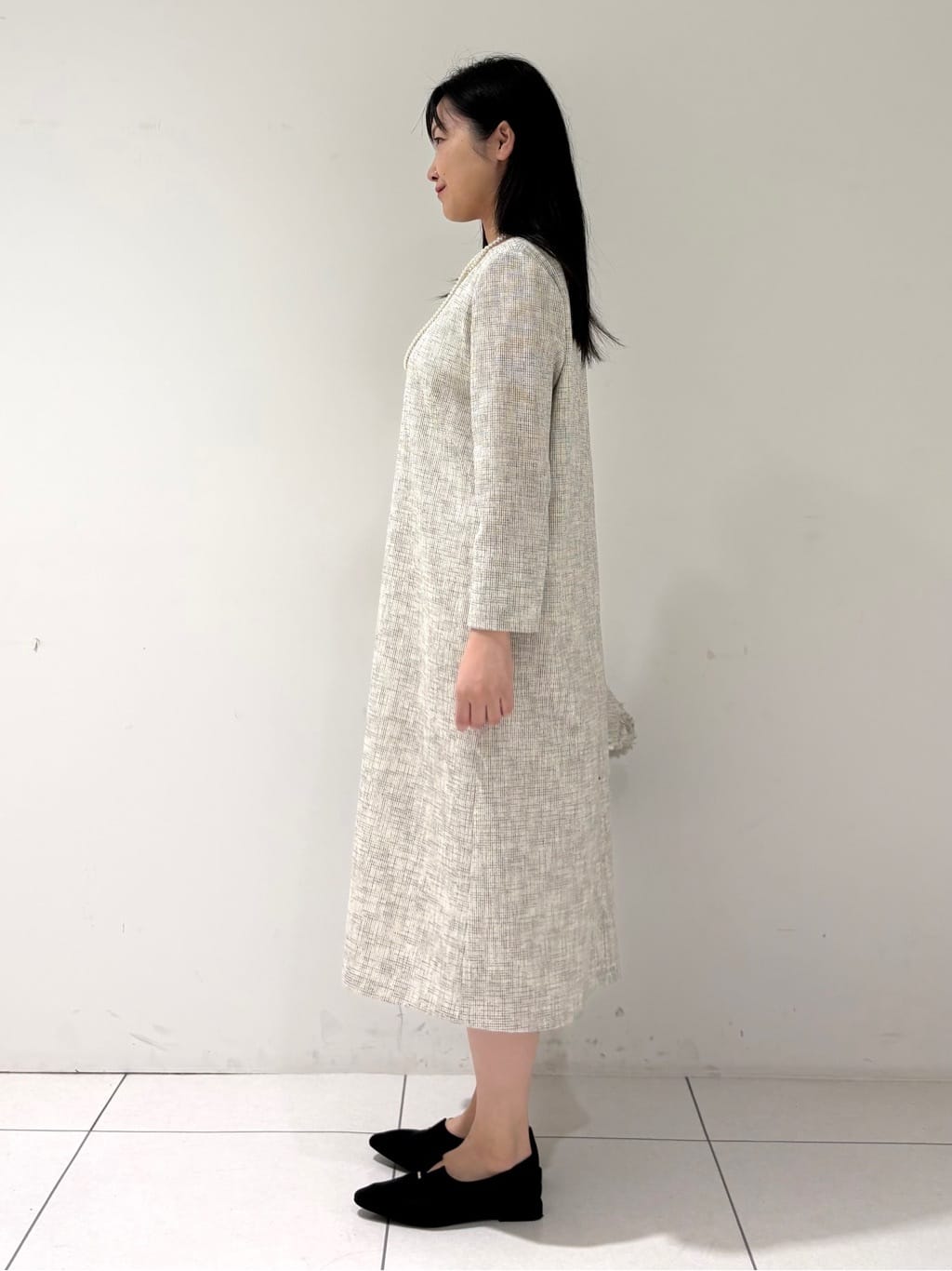 momokoさんの「INDIVI｜【軽量／SETUP可能】ストレッチツイードジャケット」を使ったコーディネート