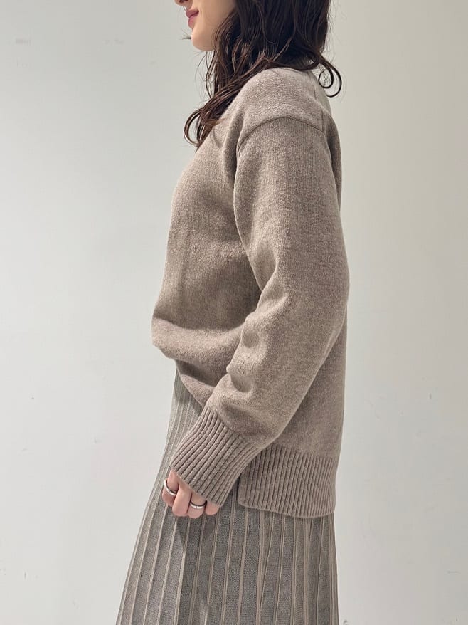 そんさんの「INDIVI｜【カシミヤ混】ミドルゲージ ハイネックニット」を使ったコーディネート