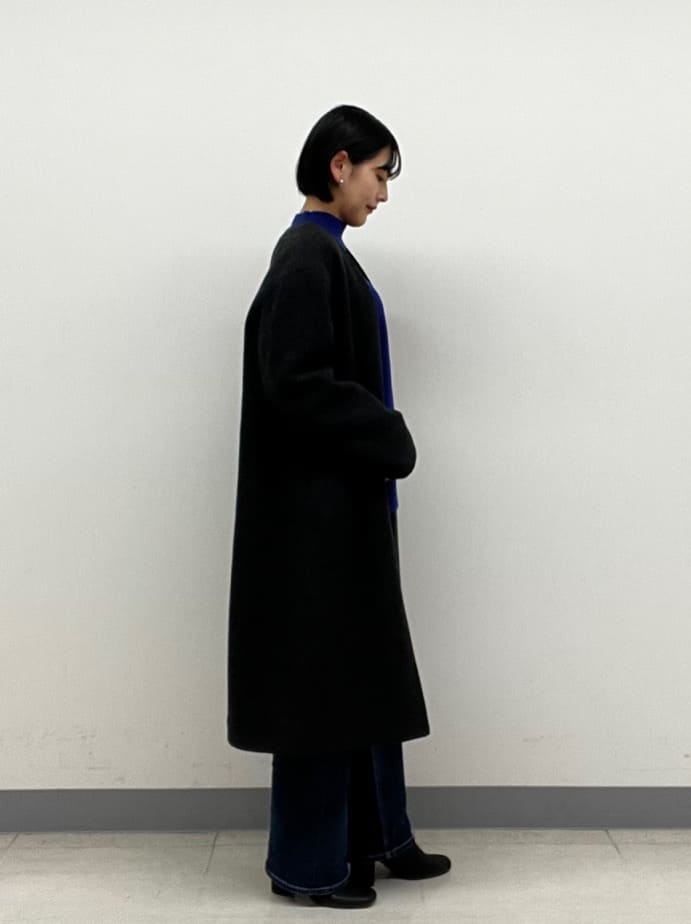 hinanoさんの「INDIVI｜【軽量／ウール混】ライトフォルム ロングコート」を使ったコーディネート