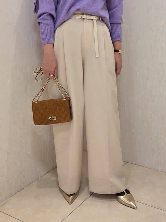 naokoさんの「UNTITLED｜【重ね着もおすすめ/洗える】ウールカシミヤ クルーネックニット」を使ったコーディネート