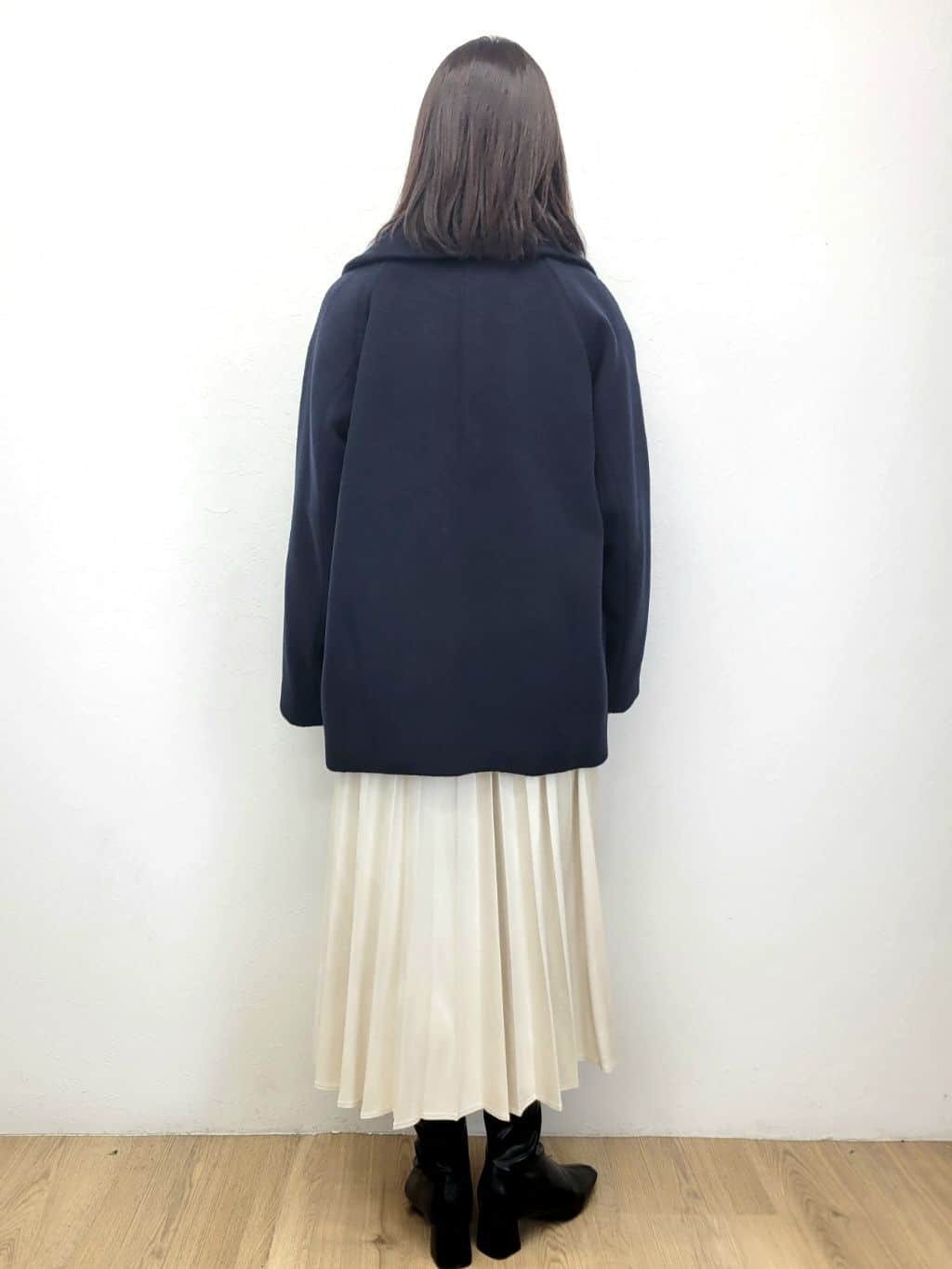 LISAさんの「OPAQUE.CLIP｜カシミヤブレンドウールミドルピーコート」を使ったコーディネート
