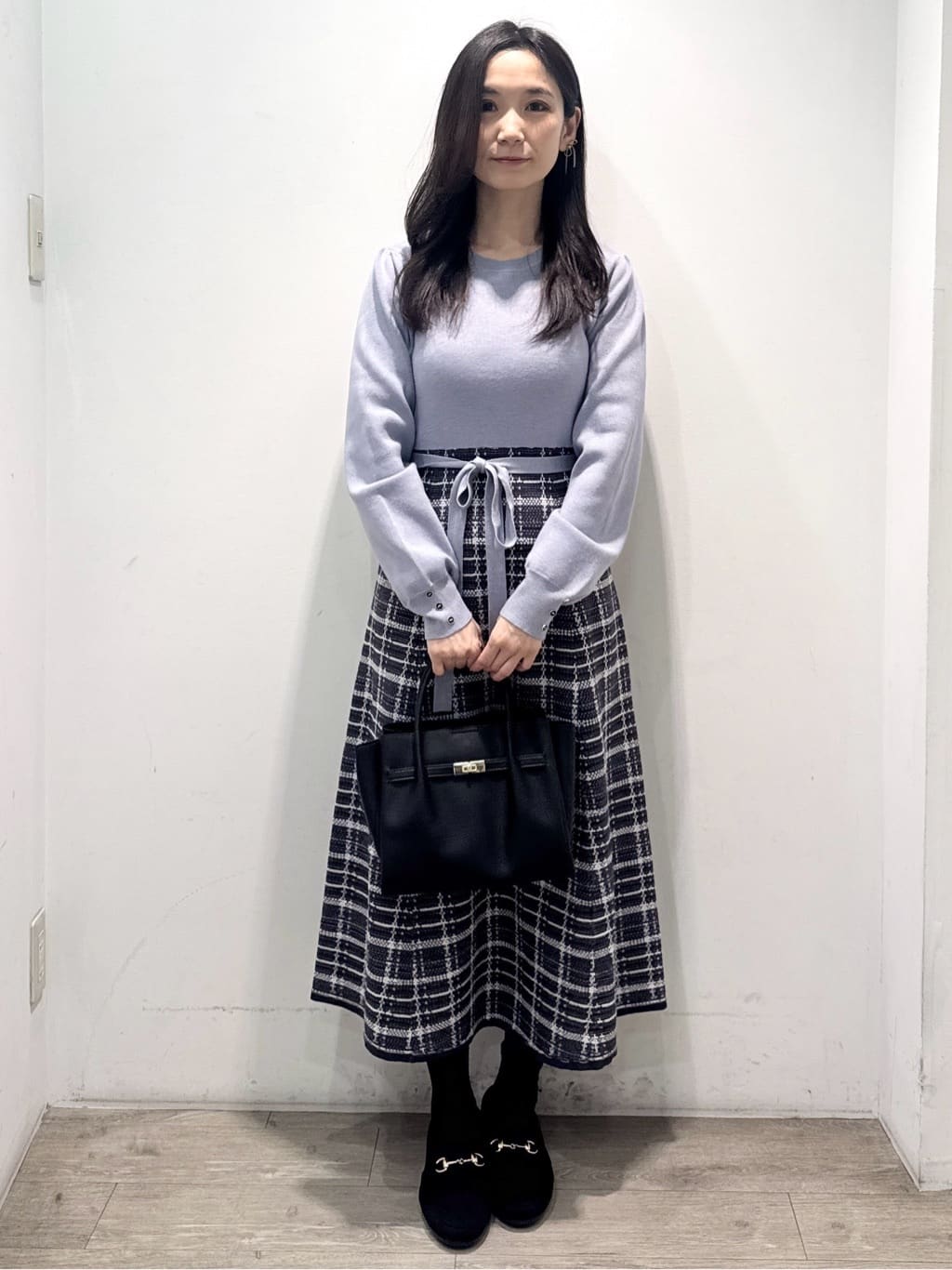 yuicciさんの「OPAQUE.CLIP｜【軽量／2WAY／通勤対応】フロントベルトデザインミドルトートバッグ」を使ったコーディネート